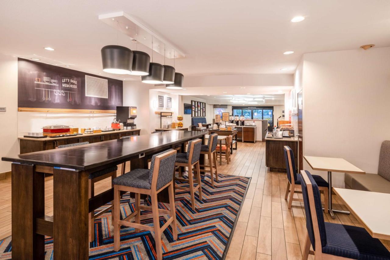 Hampton Inn By Hilton Irvine East - Lake Forest Exteriör bild
