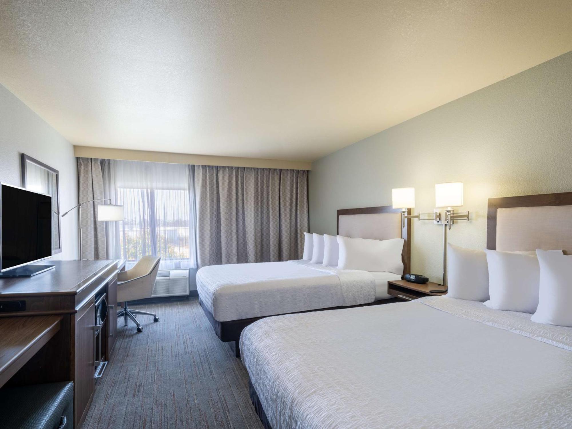 Hampton Inn By Hilton Irvine East - Lake Forest Exteriör bild