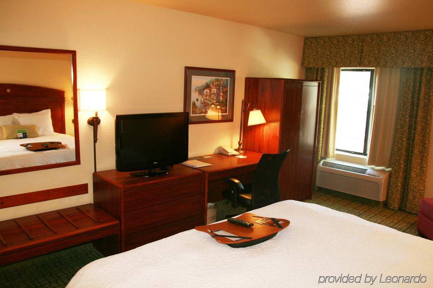 Hampton Inn By Hilton Irvine East - Lake Forest Rum bild